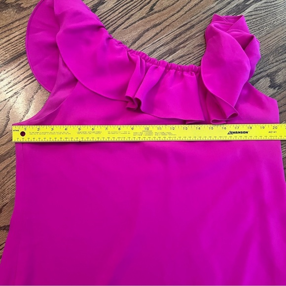 Trina Turk Wright One-Shoulder Sheath Dress – Fuchsia – Size 14 - Picture 5 of 9